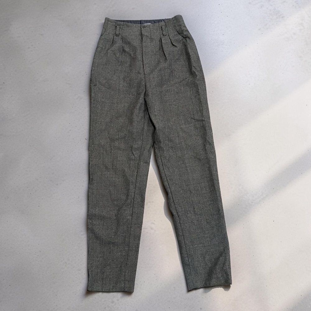 VTG David N. Vintage Gray 100% Wool High Waisted Pleated Tapered Trousers Size 8